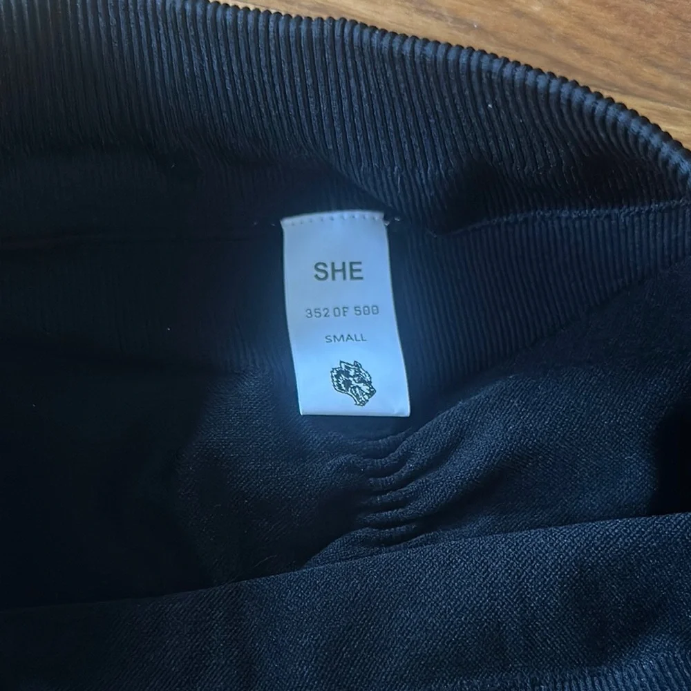 Darc Sport Black Athletic Shorts Snug Fit Design - Picture 5 of 5